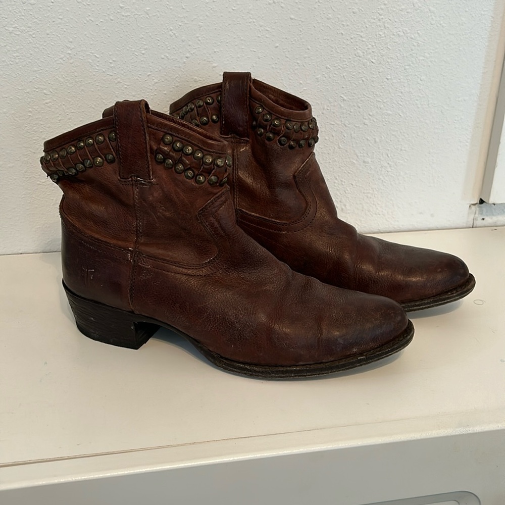FRYE BOOTS